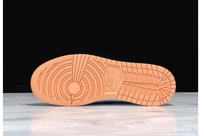 (GS) PINK JORDAN MID AIR QUARTZ 1 1101